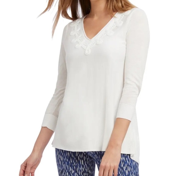 NIC+ZOE Sweaters - Nic + Zoe White Linen Wisteria V-Neck Sweater